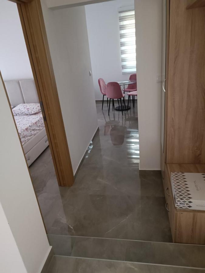 Luna Apartment Kotor Exteriör bild